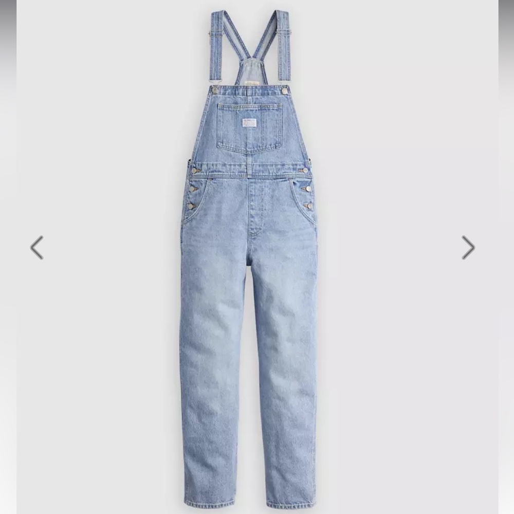 NWOT Levi’s Vintage Overalls in What a Delight